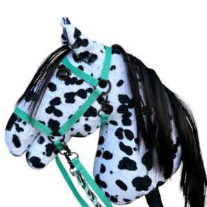 Koń hobby horse łaciaty biało-czarny A4